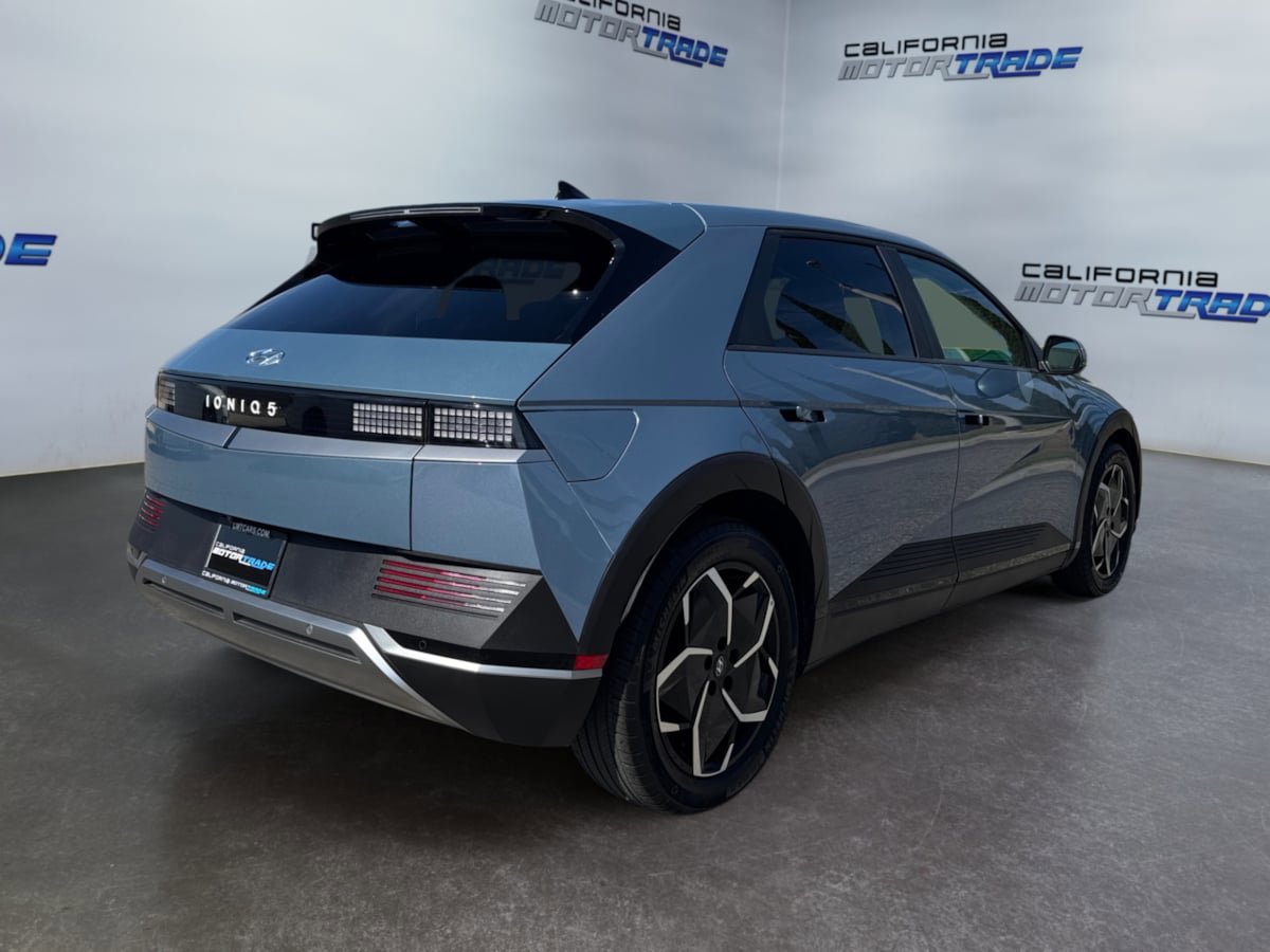 Used 2023 Hyundai Ioniq 5 SE RWD image 5