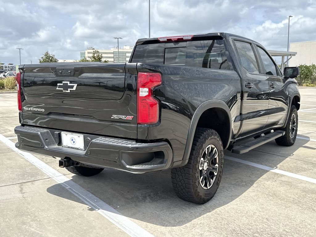 Used 2024 Chevrolet Silverado 1500 ZR2 w/ Technology Package image 11