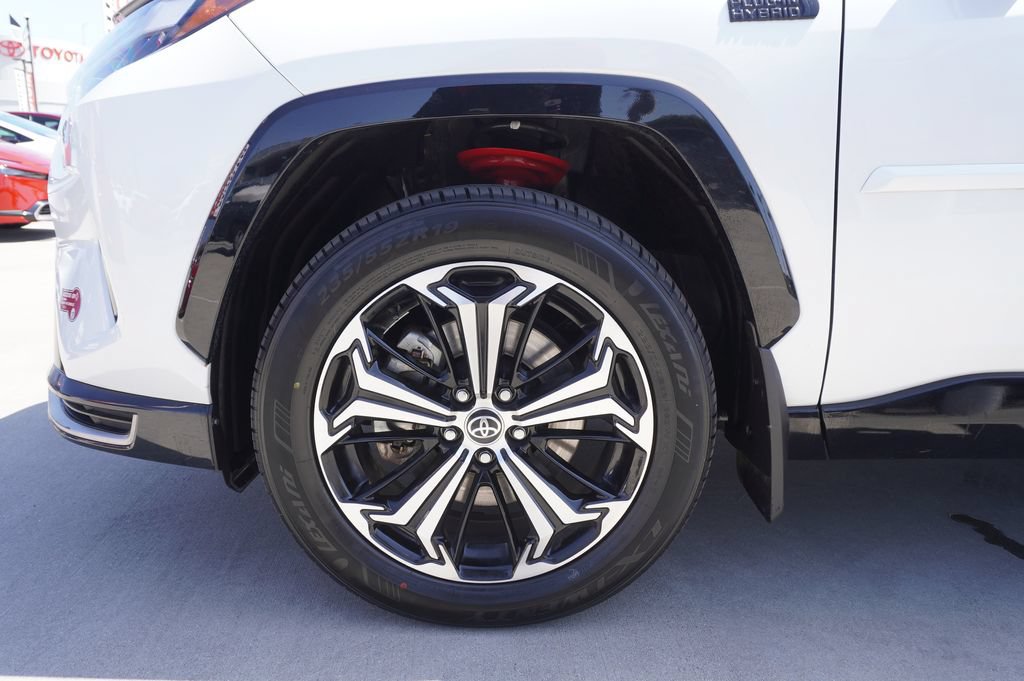 Certified 2024 Toyota RAV4 XSE w/ Premium Package AWD/4WD image 23