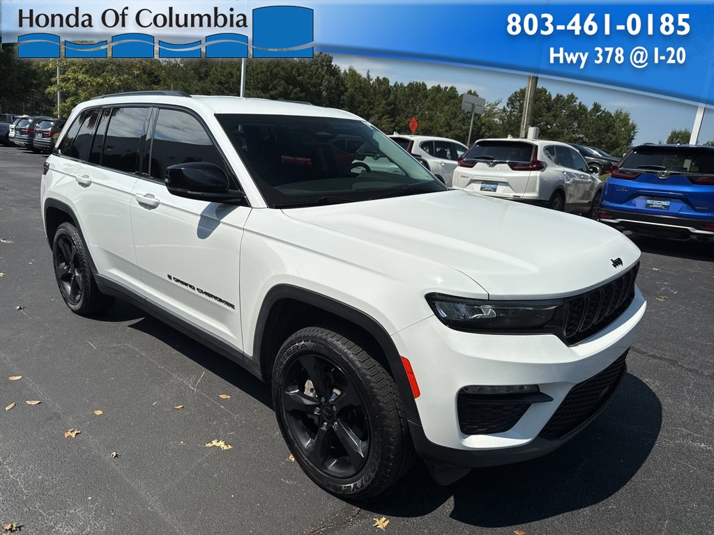 Used 2023 Jeep Grand Cherokee Limited w/ Black Appearance Package