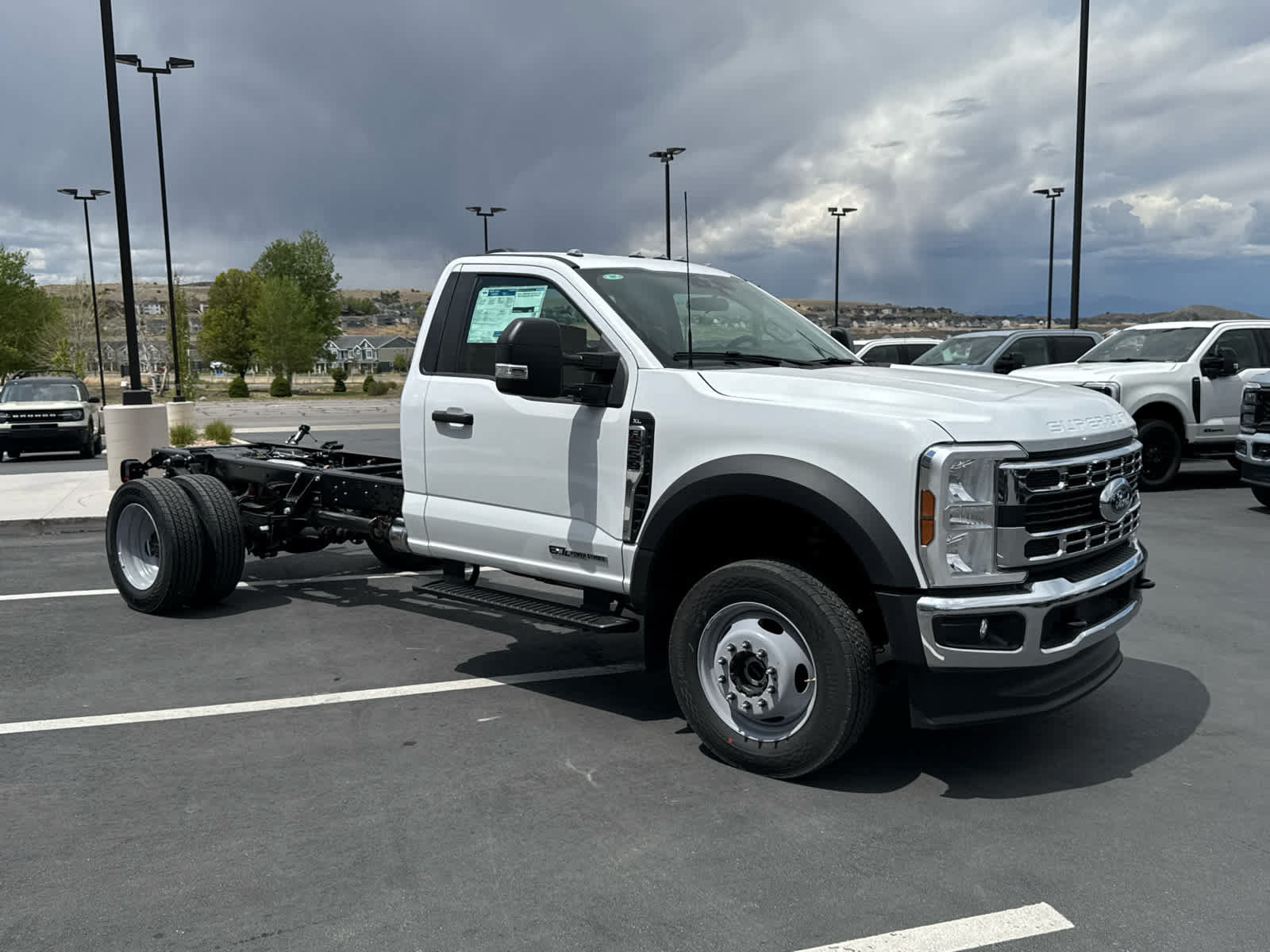 New 2026 Ford F550 4x4 Regular Cab Super Duty w/ XL Chrome Package image 4