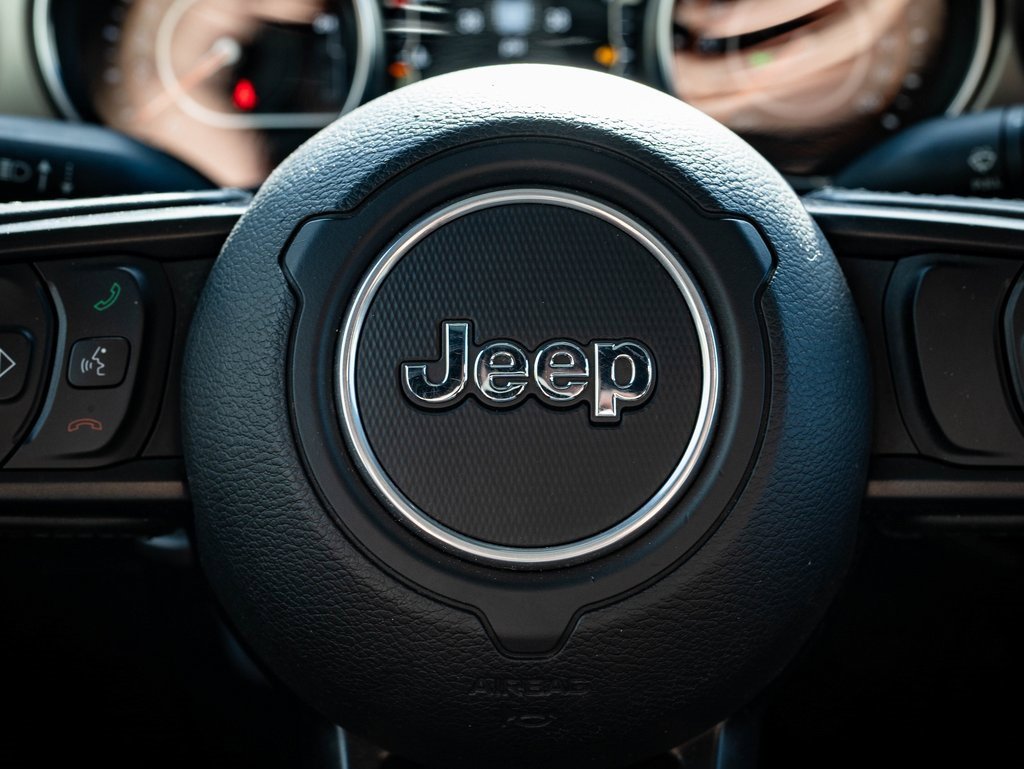 Used 2020 Jeep Gladiator Sport w/ Quick Order Package 24S image 28