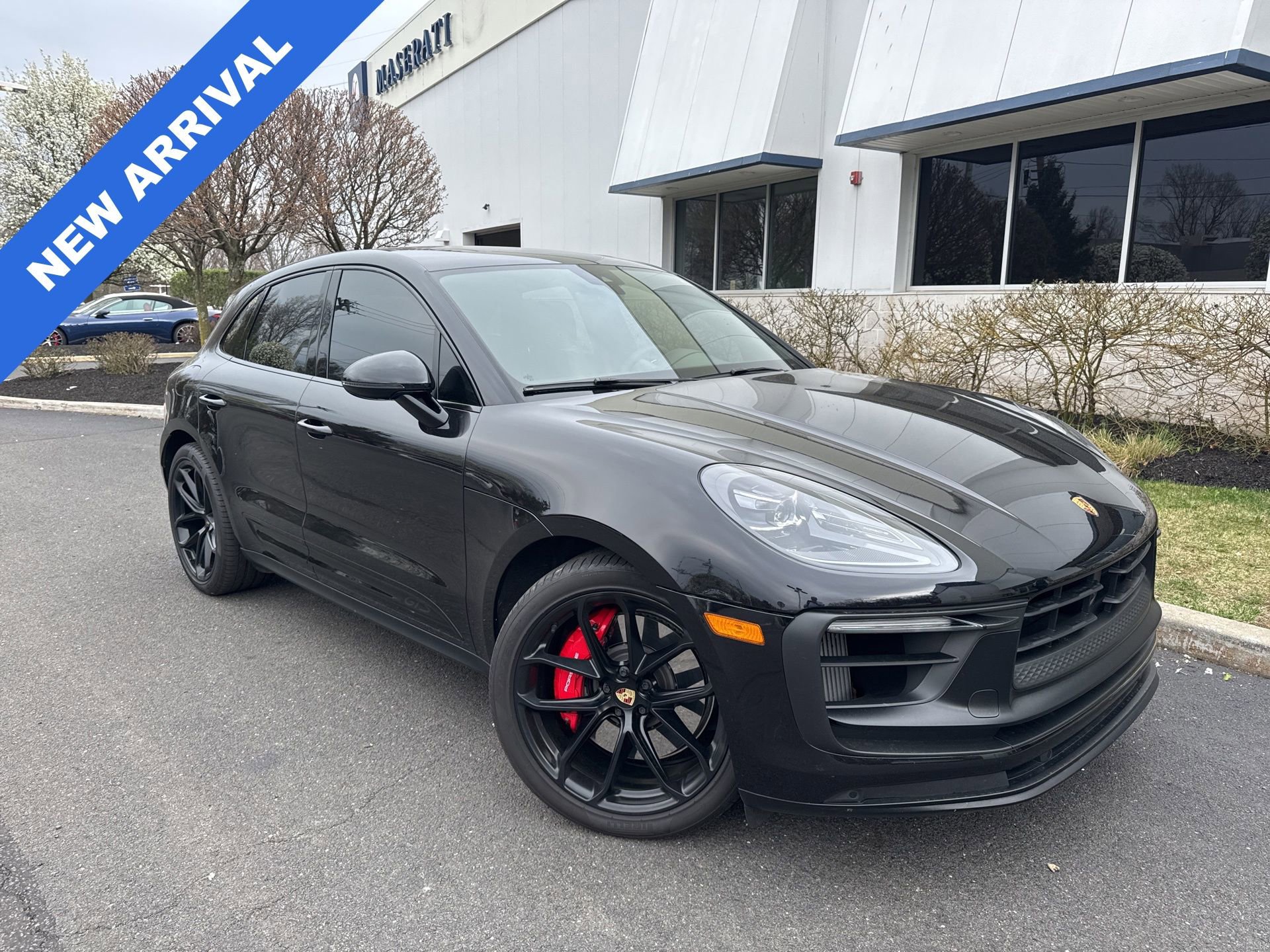 Used 2023 Porsche Macan GTS w/ GTS Sport Package image 1