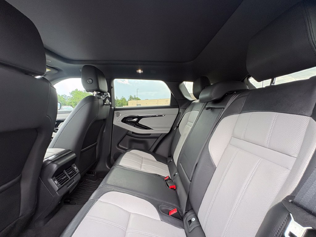 Used 2023 Land Rover Range Rover Evoque R-Dynamic SE AWD/4WD image 25