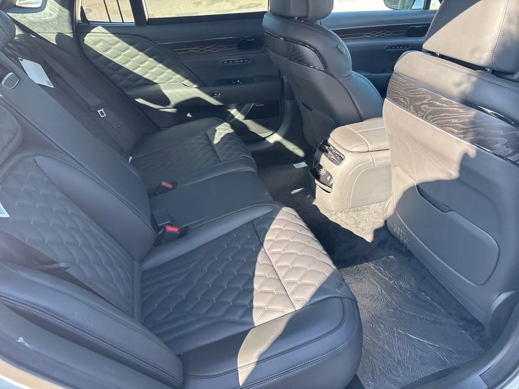 New 2026 Genesis G90 3.5T Prestige image 9