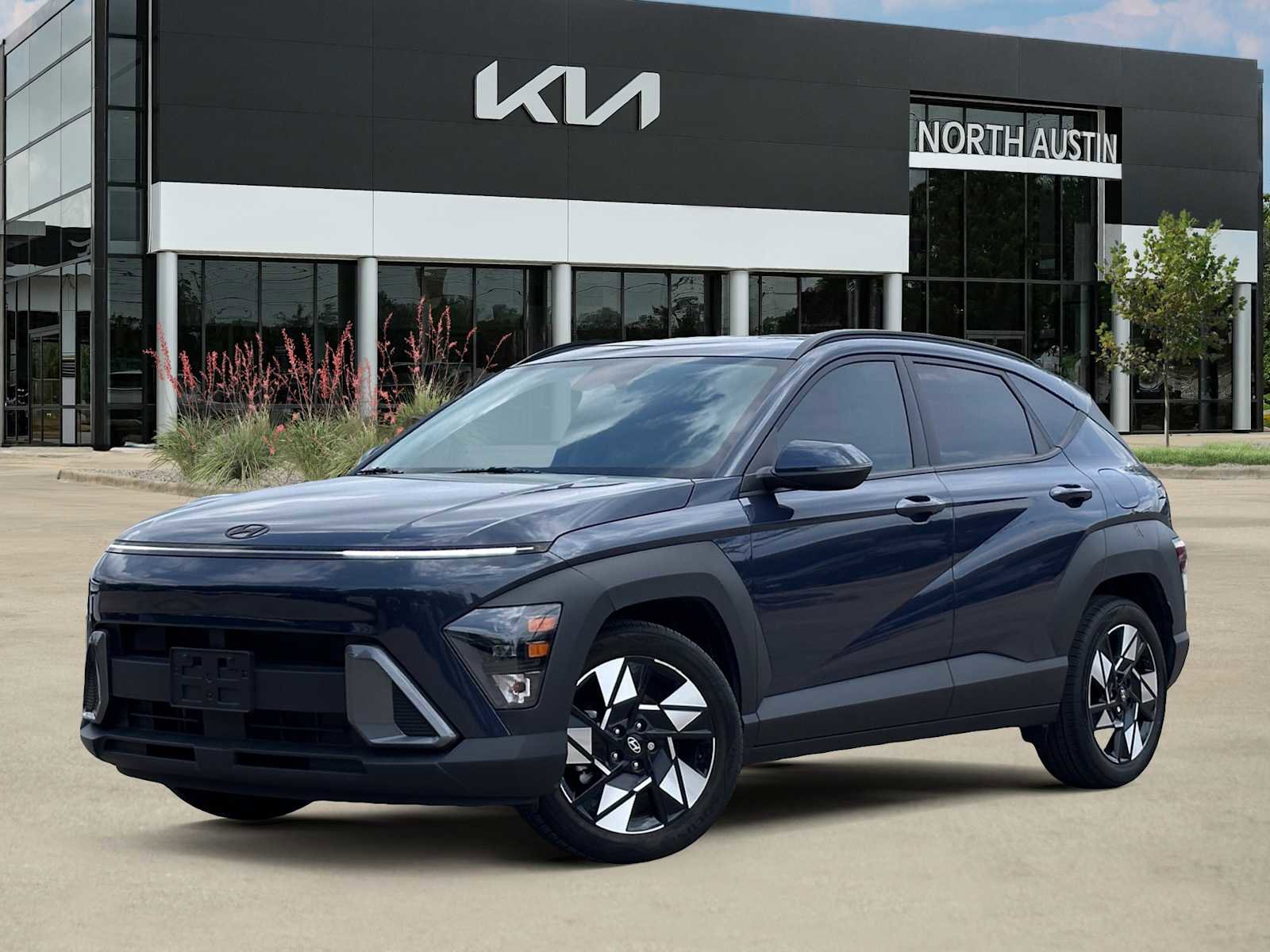 Used 2024 Hyundai Kona SEL FWD image 1