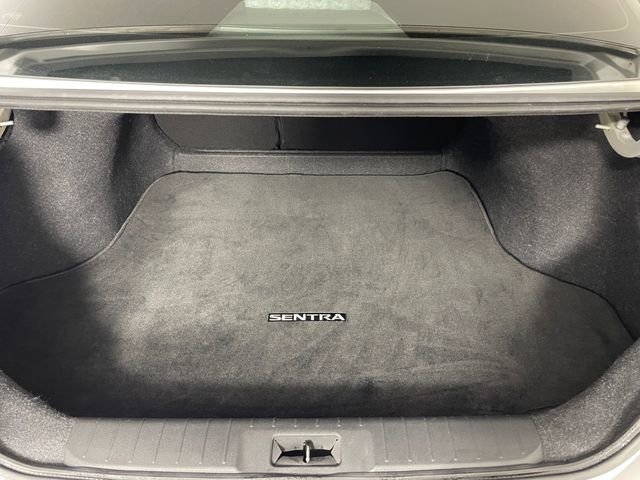 Used 2021 Nissan Sentra SV image 17