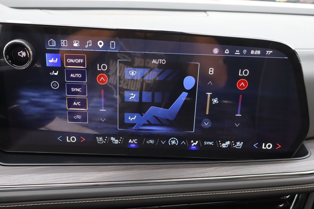 New 2026 Chevrolet Suburban Premier AWD/4WD image 15