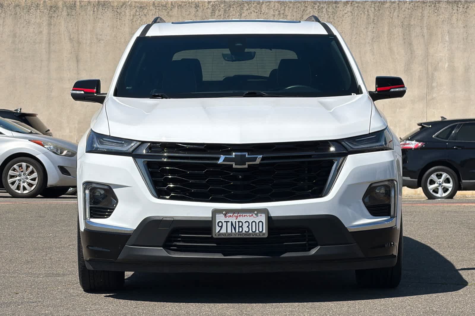 Used 2023 Chevrolet Traverse Premier w/ Redline Edition FWD image 10