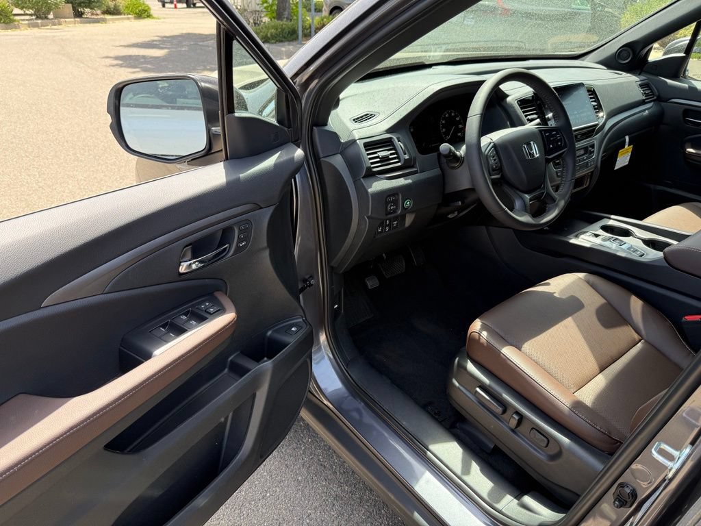New 2026 Honda Ridgeline RTL image 12