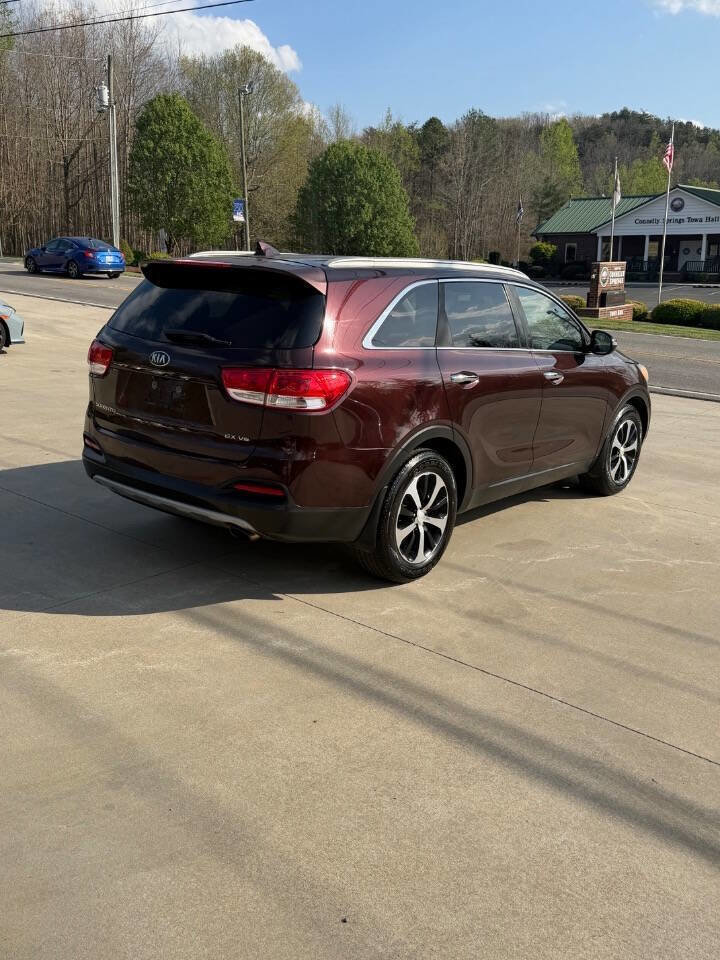Used 2016 Kia Sorento EX w/ EX Premium Package image 10