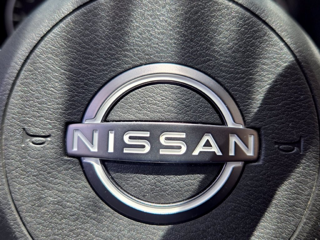 Used 2022 Nissan Rogue SL w/ SL Premium Package FWD image 29