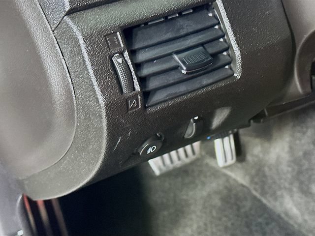 Used 2007 Saturn Sky Red Line RWD image 18