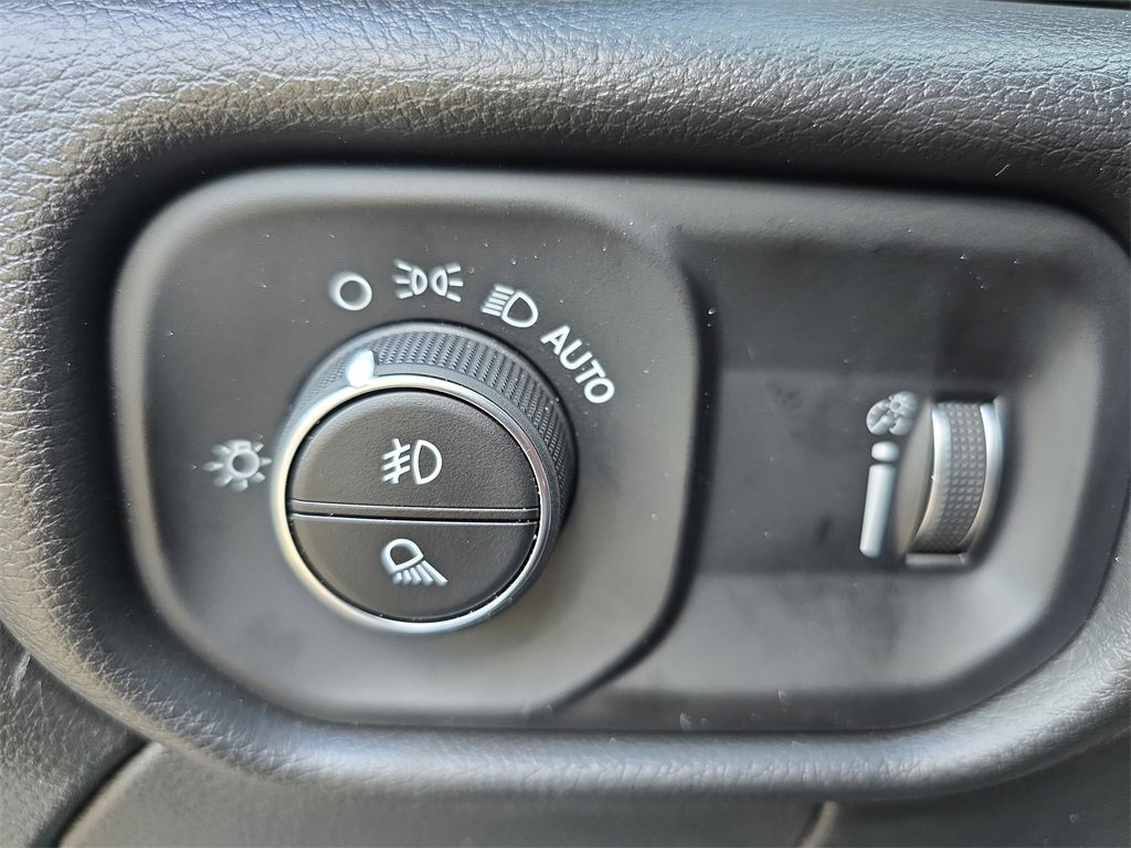 New 2026 RAM 2500 Tradesman w/ Chrome Appearance Group image 25