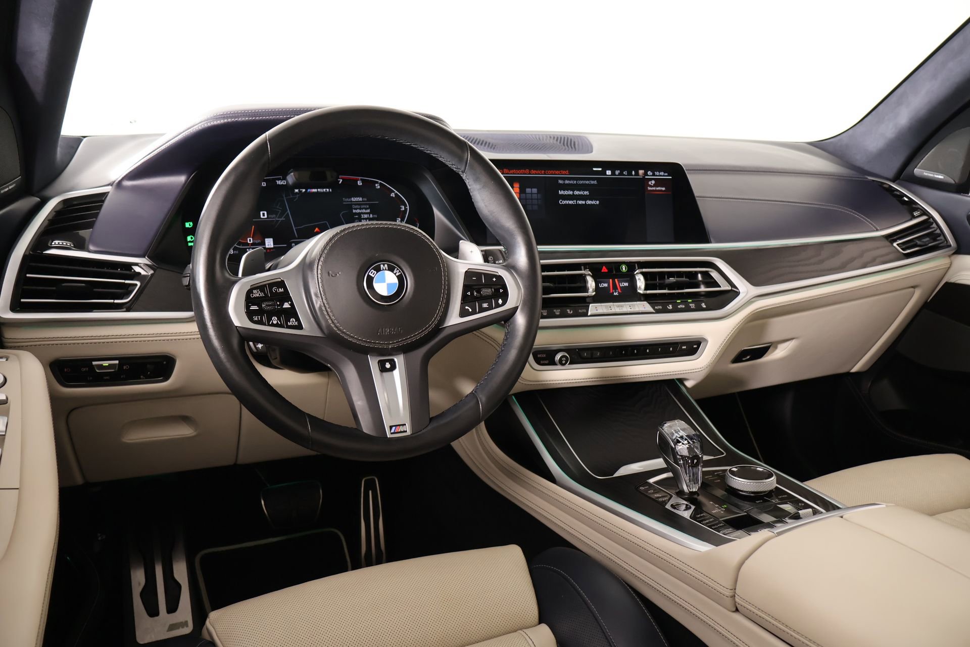 Used 2022 BMW X7 M50i AWD/4WD image 2