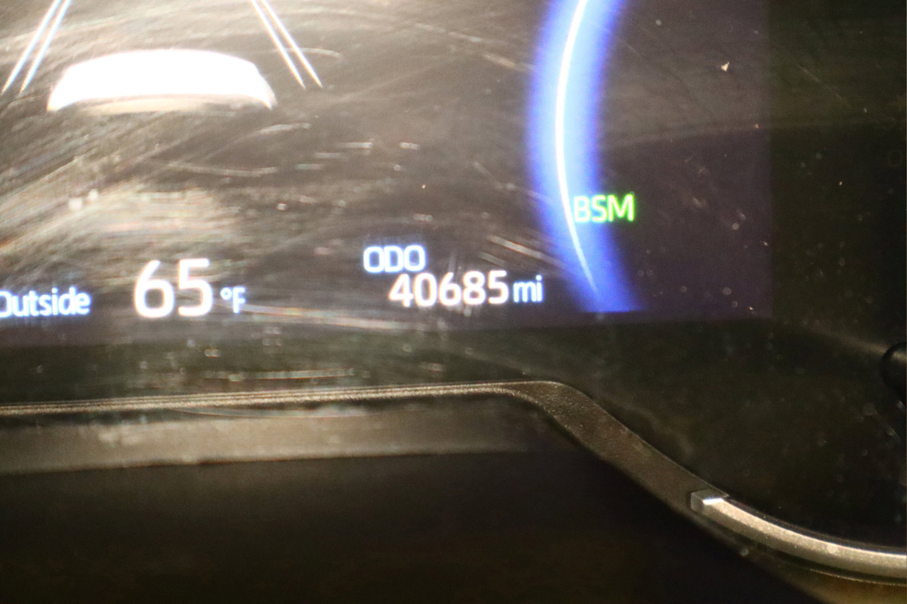 Used 2024 Toyota RAV4 LE image 14