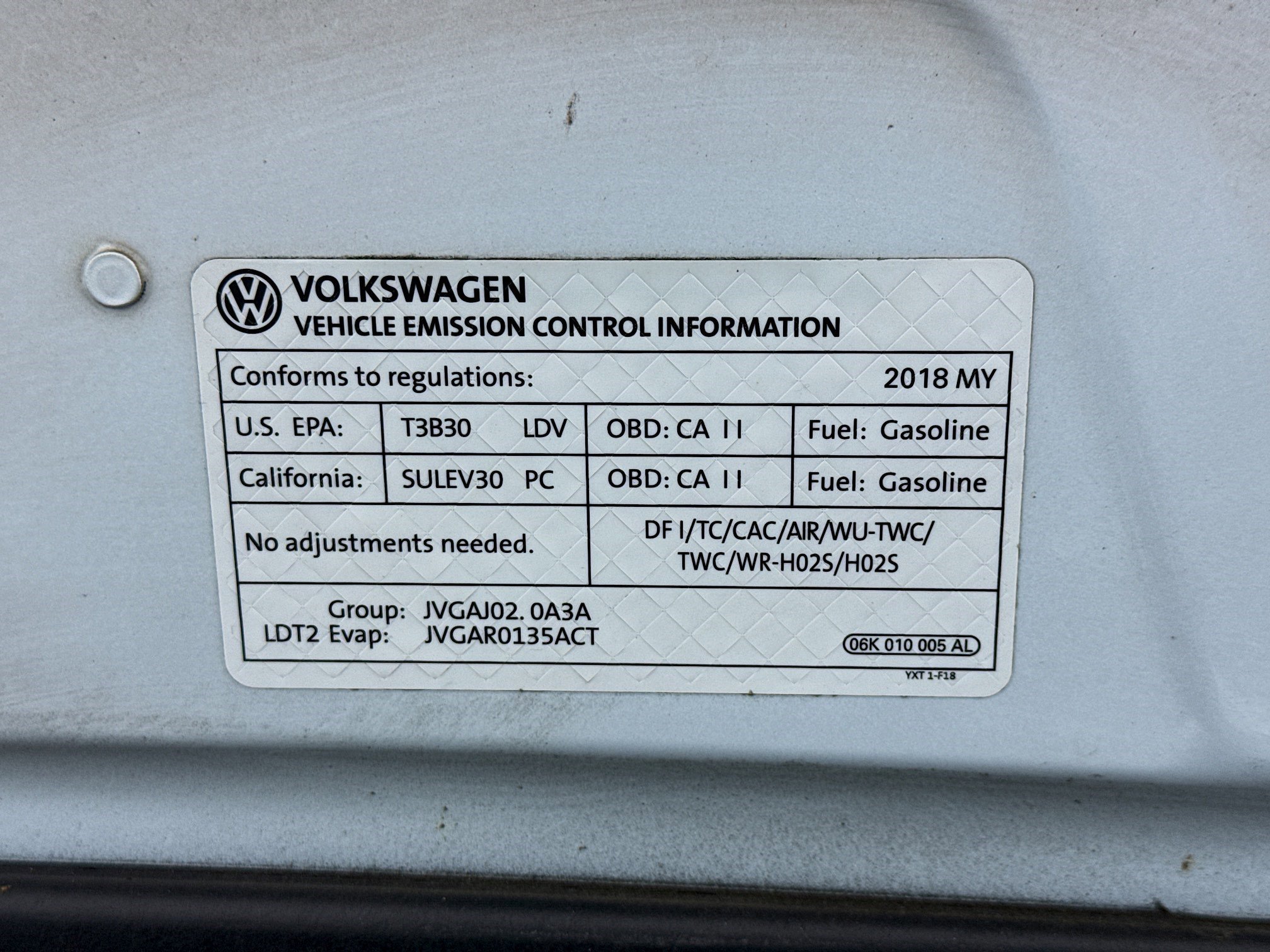 Used 2018 Volkswagen Tiguan SE w/ Panoramic Sunroof Package AWD/4WD image 21