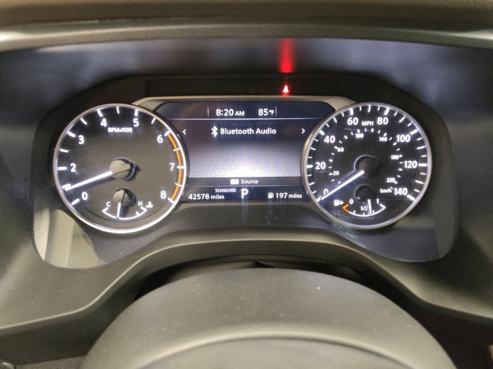 Used 2023 Nissan Rogue S image 23