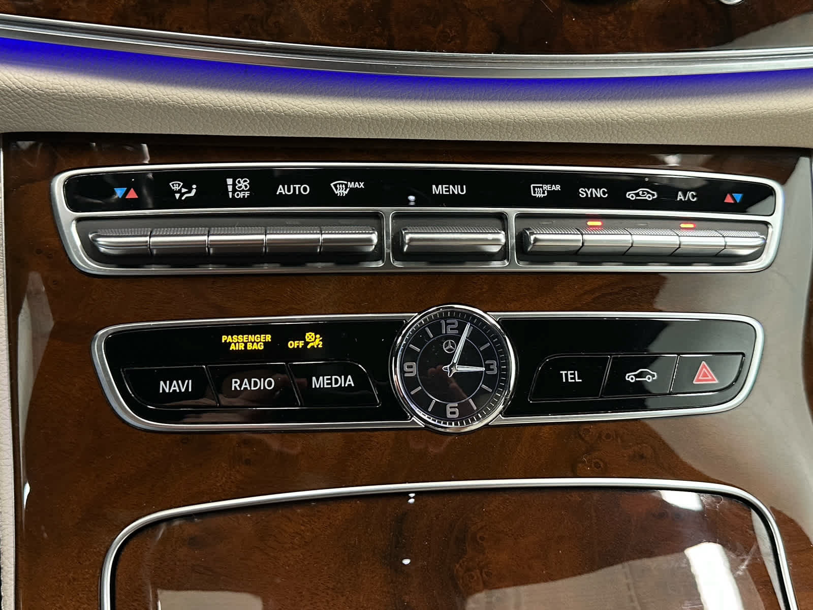 Used 2019 Mercedes-Benz E 450 4MATIC Wagon image 30