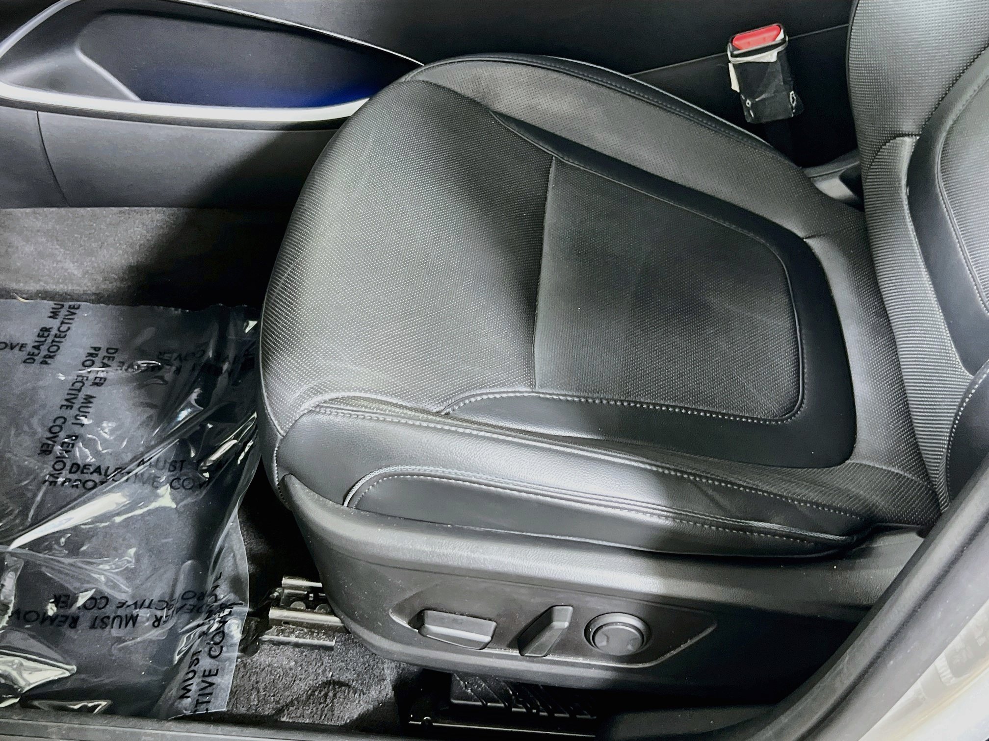 Used 2023 Hyundai Tucson Limited w/ Cargo Package AWD/4WD image 19