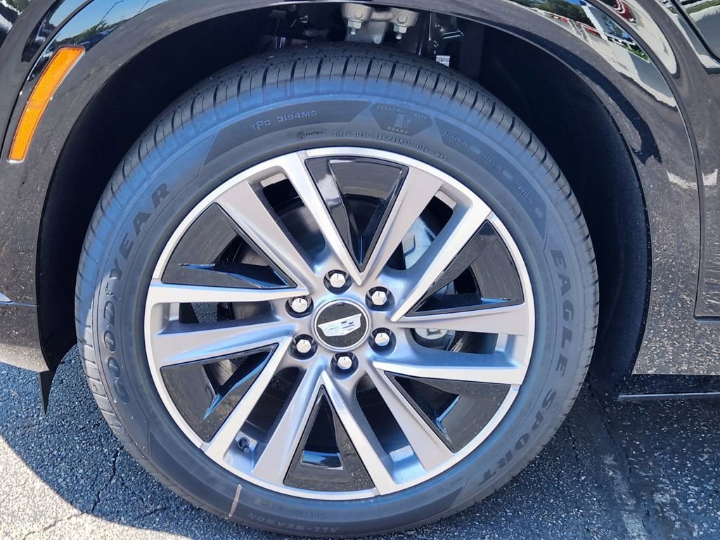 New 2026 Cadillac Vistiq Sport AWD/4WD image 10