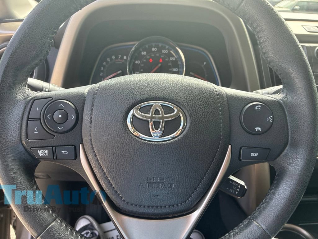 Used 2015 Toyota RAV4 Limited w/ Technology Package FWD image 27