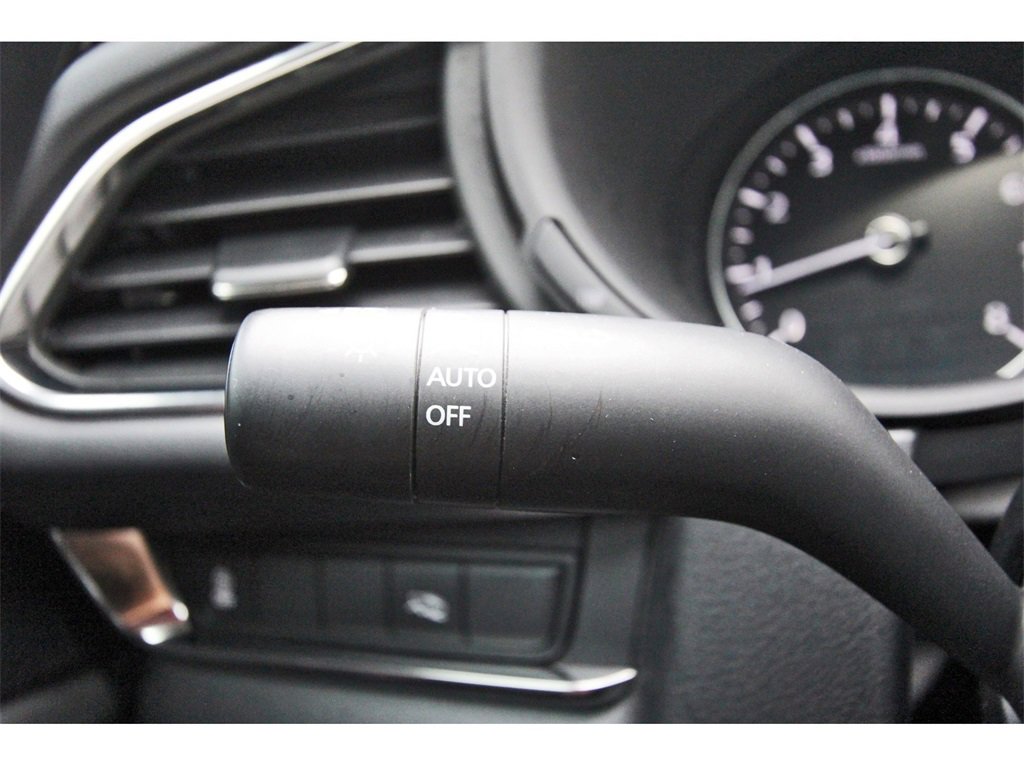 Used 2023 MAZDA CX-30 AWD 2.5 S w/ Premium Package image 18