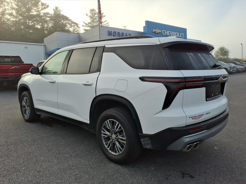 Used 2026 Chevrolet Traverse LT AWD/4WD image 4
