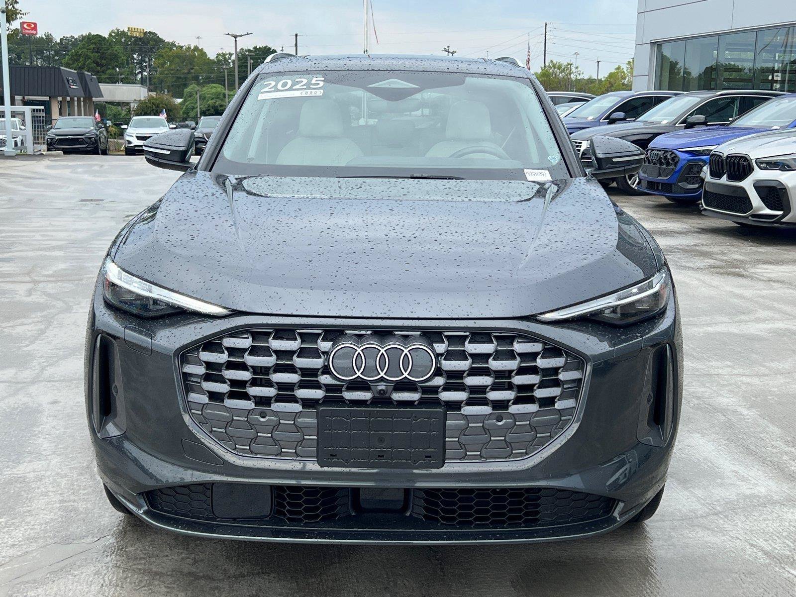 Used 2025 Audi Q5 Premium Plus AWD/4WD image 2