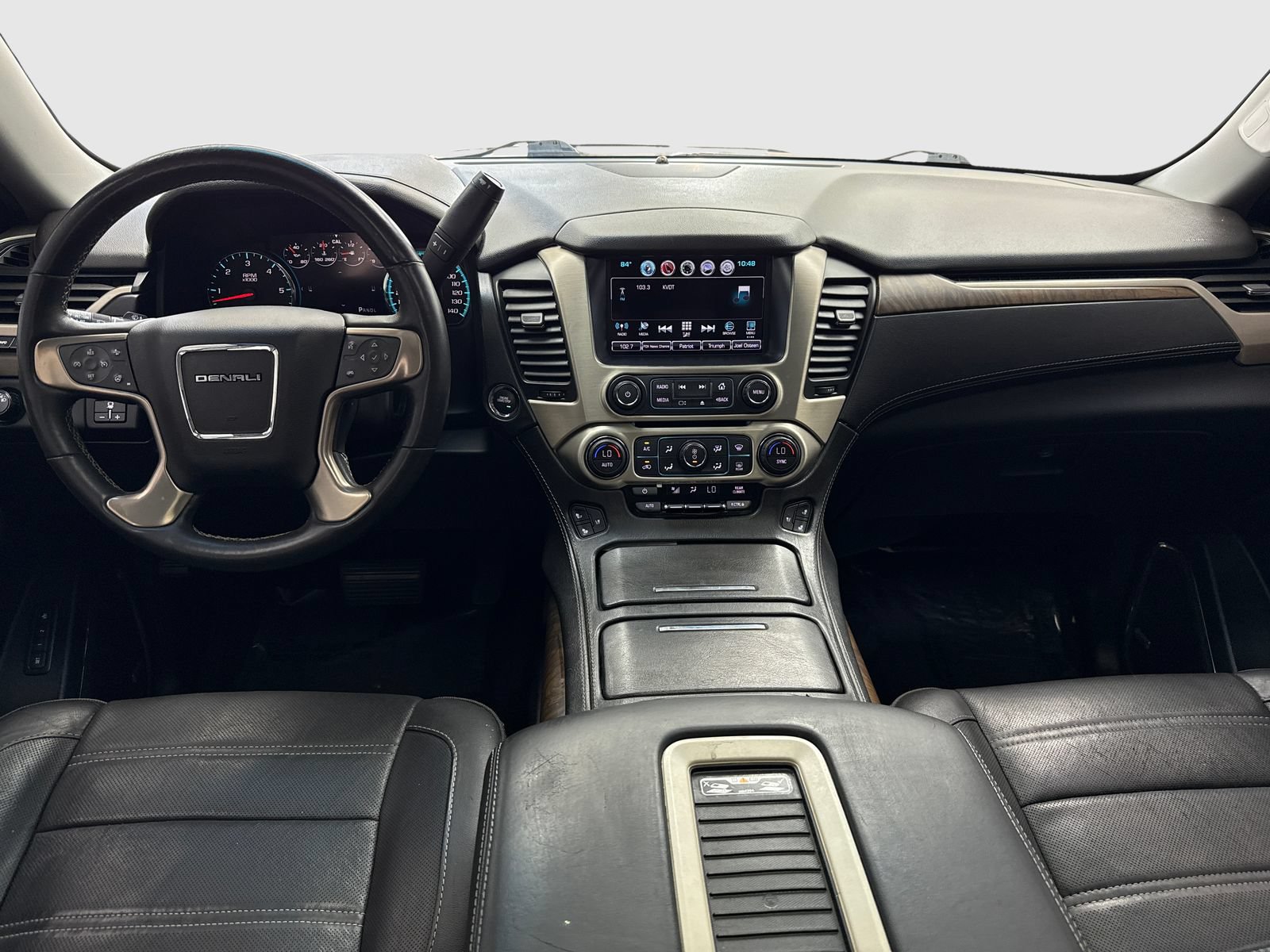 Used 2018 GMC Yukon Denali w/ Denali Ultimate Package RWD image 20