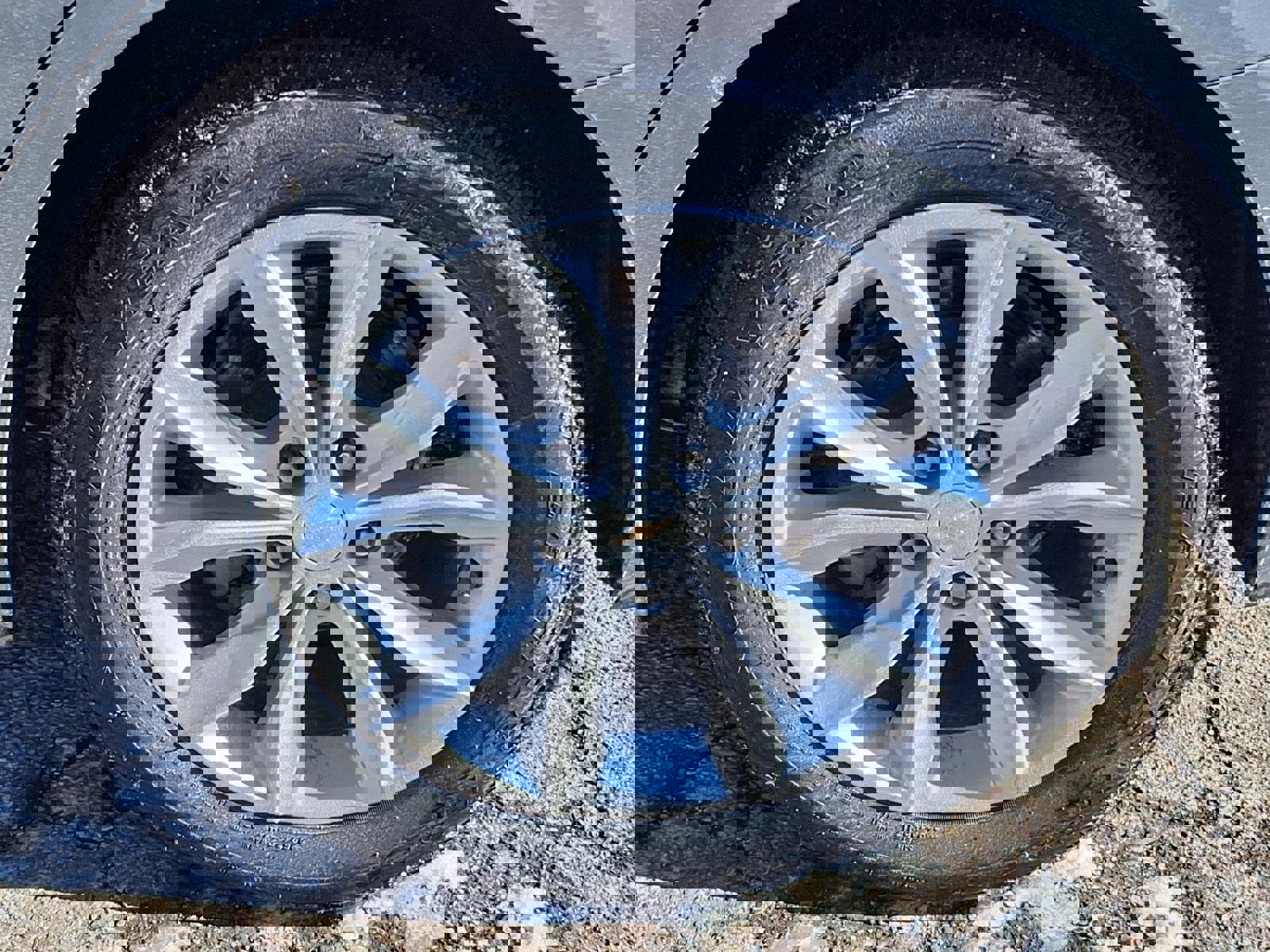 Used 2024 Chevrolet Malibu LT image 23