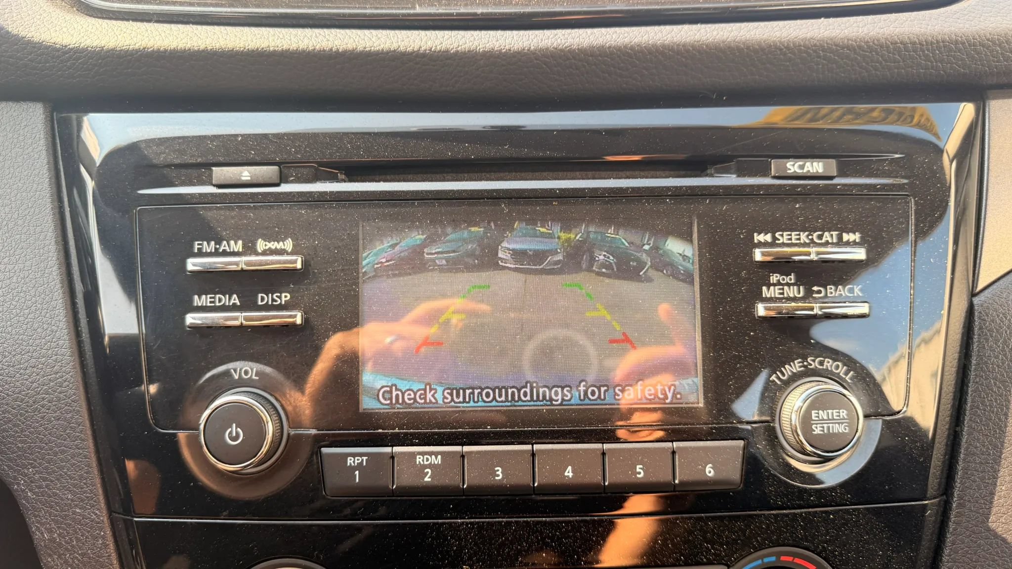 Used 2018 Nissan Rogue Sport S AWD/4WD image 20