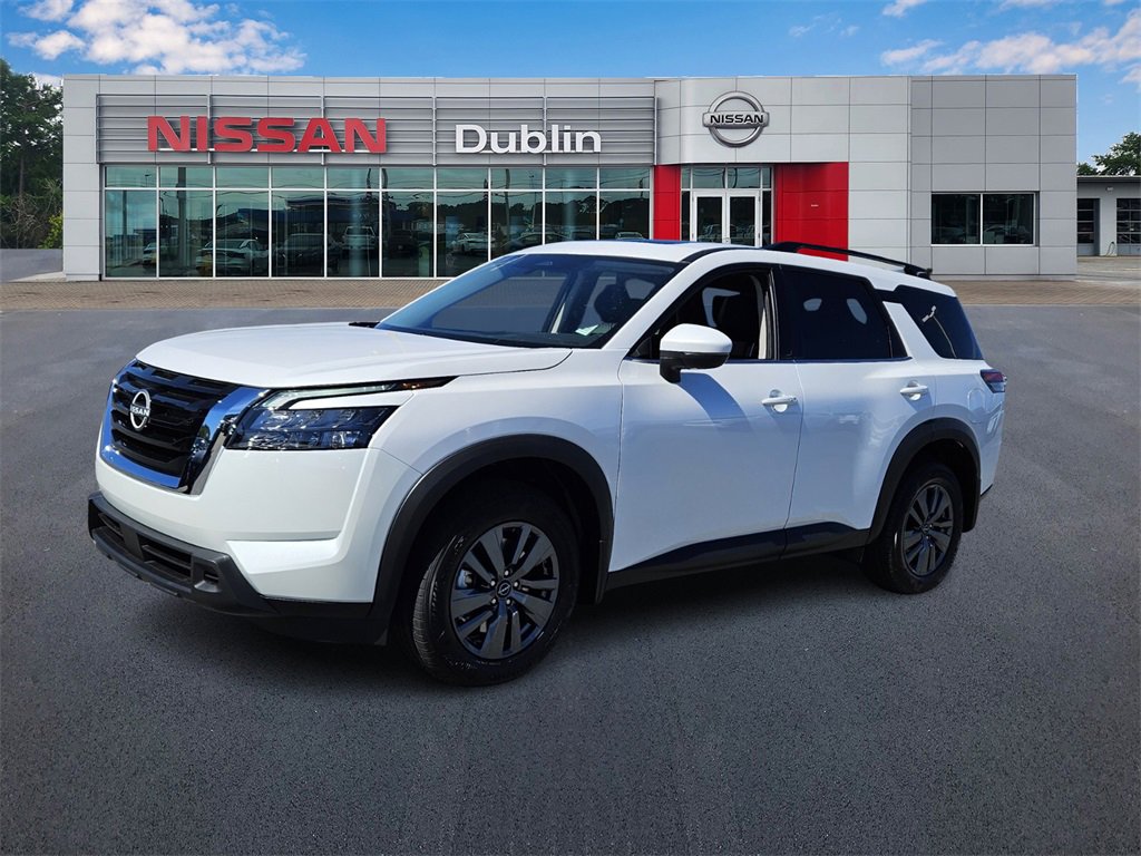 New 2025 Nissan Pathfinder SV