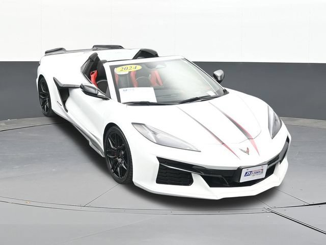 Used 2024 Chevrolet Corvette Z06 RWD image 58