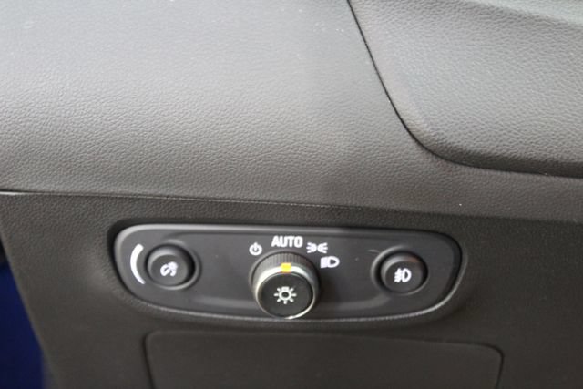 Used 2023 Buick Encore GX Preferred w/ Cold Weather Comfort Package FWD image 15