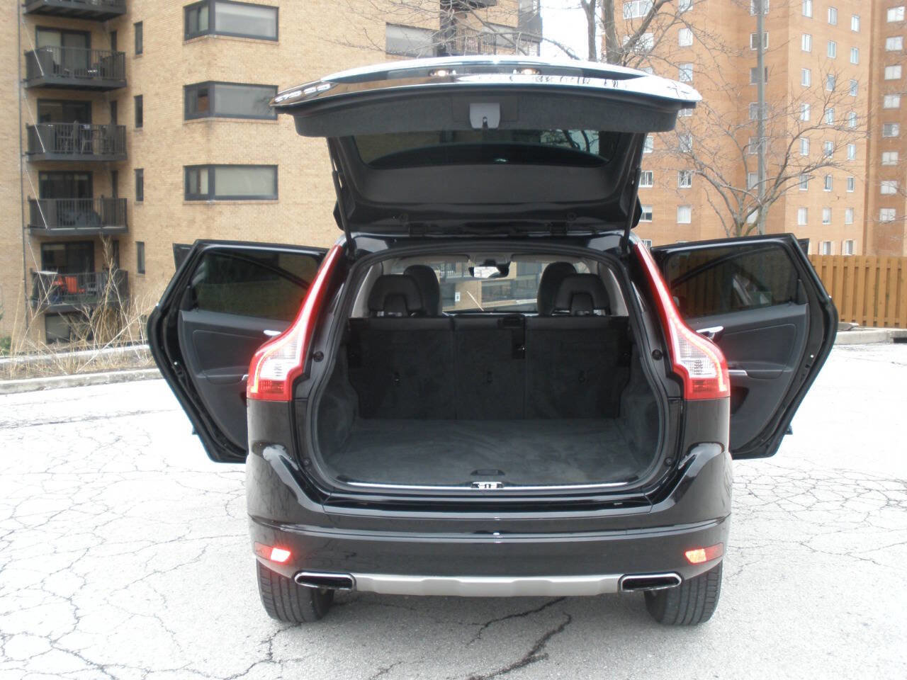 Used 2016 Volvo XC60 T5 Premier FWD image 19