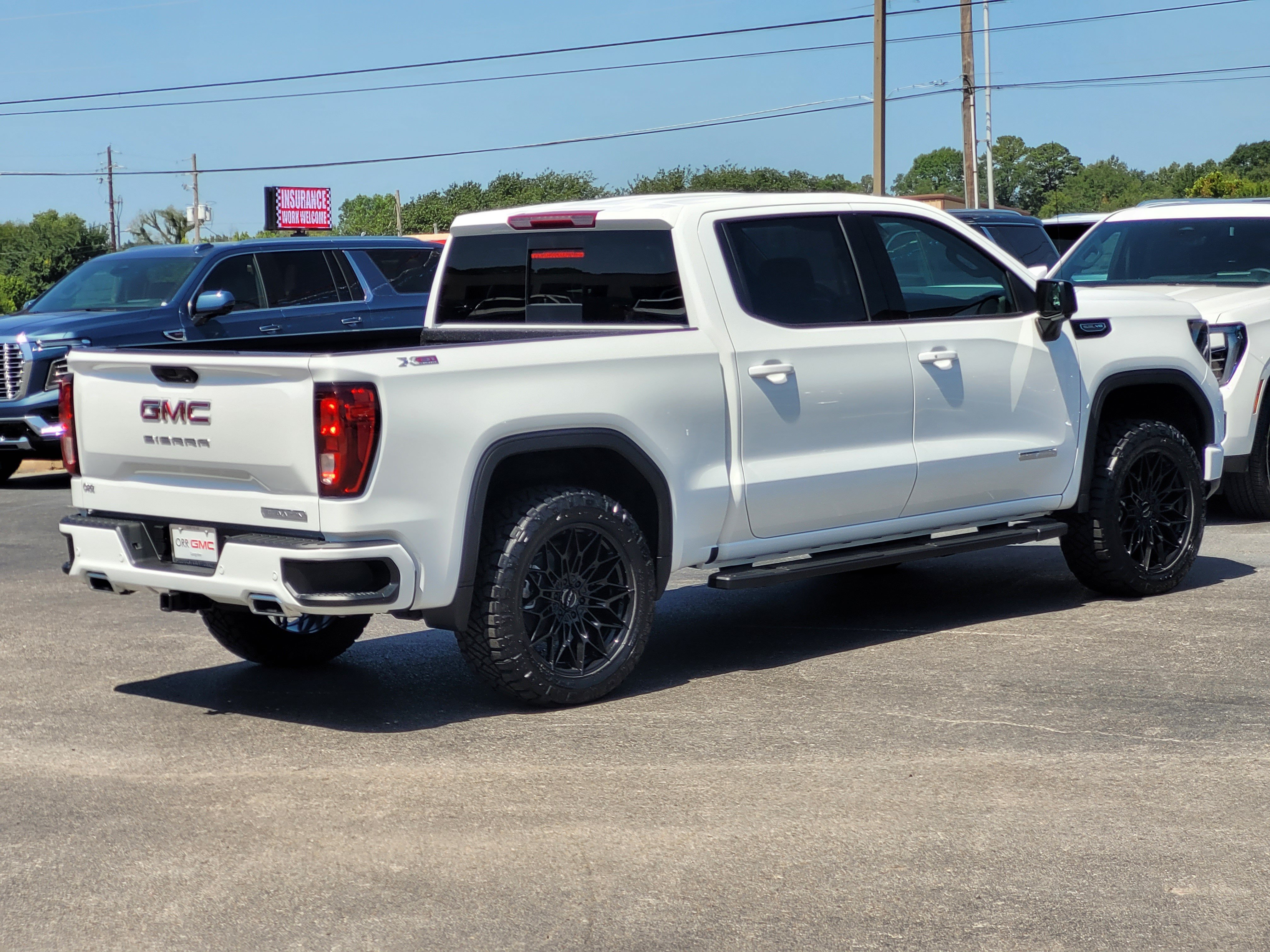 New 2026 GMC Sierra 1500 Elevation w/ Elevation Premium Package AWD/4WD image 4