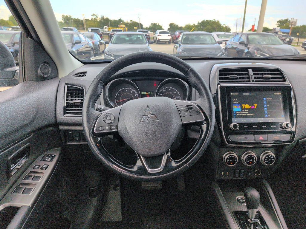 Used 2025 Mitsubishi Outlander Sport SE AWD/4WD image 22