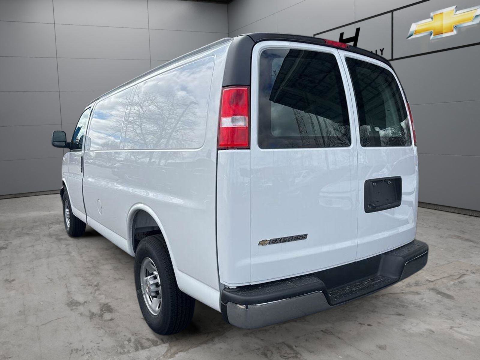 New 2026 Chevrolet Express 2500 w/ Driver Convenience Package RWD image 6