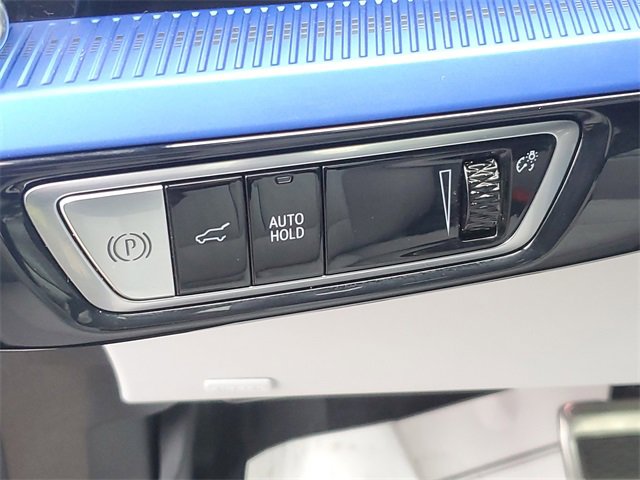 Certified 2025 Cadillac Optiq Luxury 2 w/ LPO, Floor Liner Package image 7