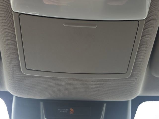 Used 2021 Nissan Rogue S image 26