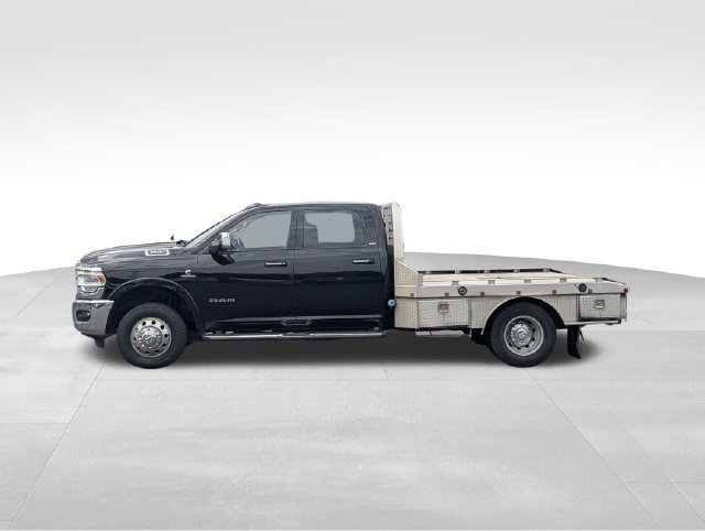 Used 2022 RAM 3500 Laramie AWD/4WD image 4