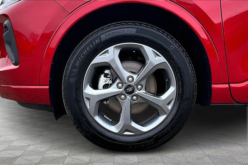 Used 2024 Ford Escape ST-Line w/ Tech Pack #1 image 9