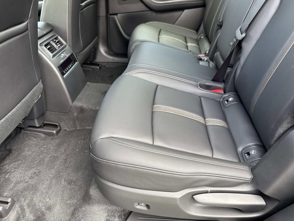 New 2026 MAZDA CX-90 3.3 Turbo w/ Select Package image 18