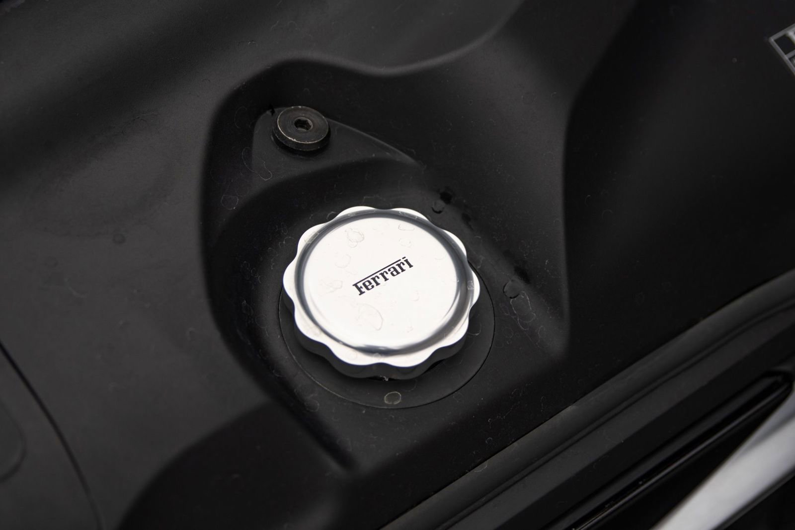 Used 2025 Ferrari 12Cilindri RWD image 44