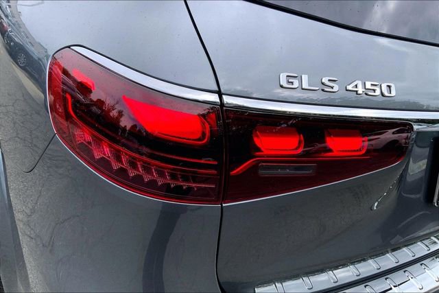 Certified 2025 Mercedes-Benz GLS 450 4MATIC image 25