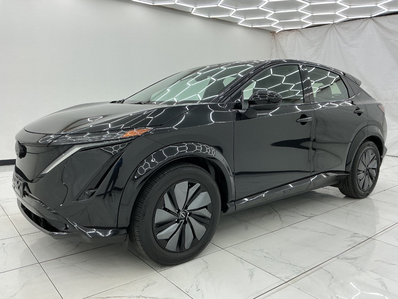 Used 2024 Nissan Ariya AWD image 6