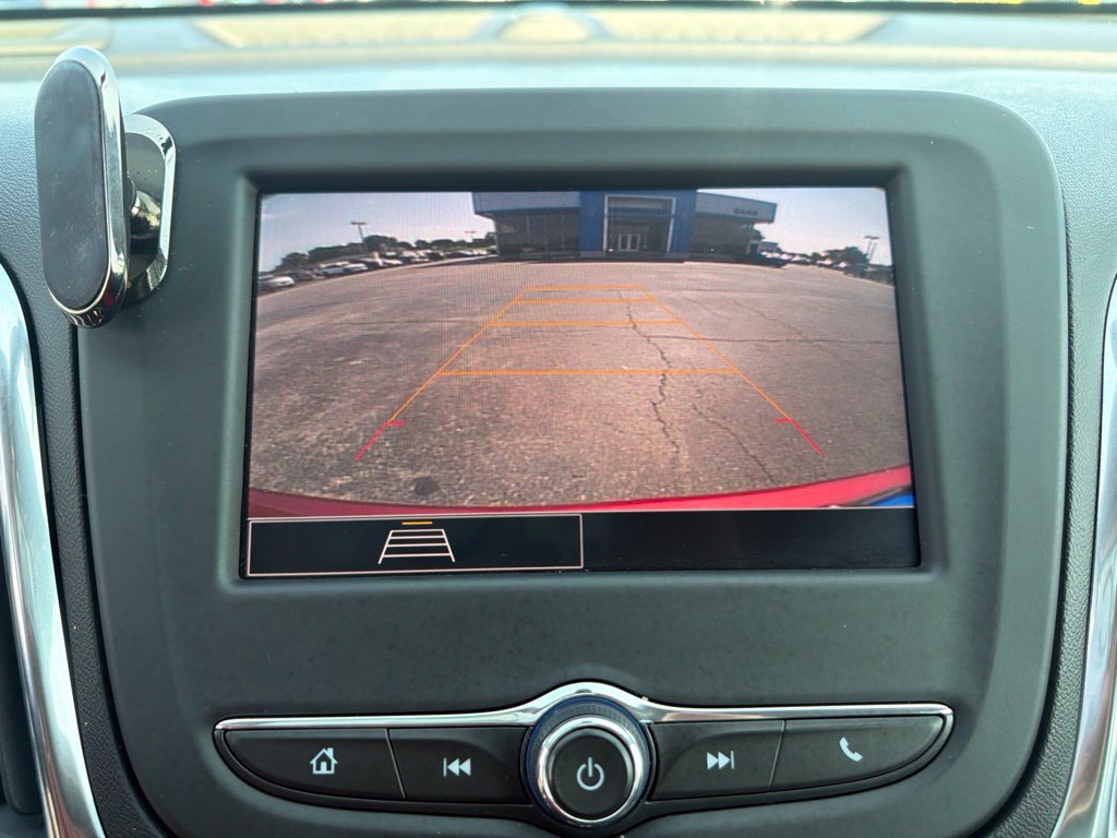 Used 2024 Chevrolet Equinox LT w/ LPO, Floor Liner Package FWD image 24