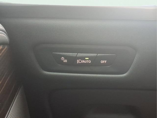 Used 2025 BMW X5 xDrive50e image 14