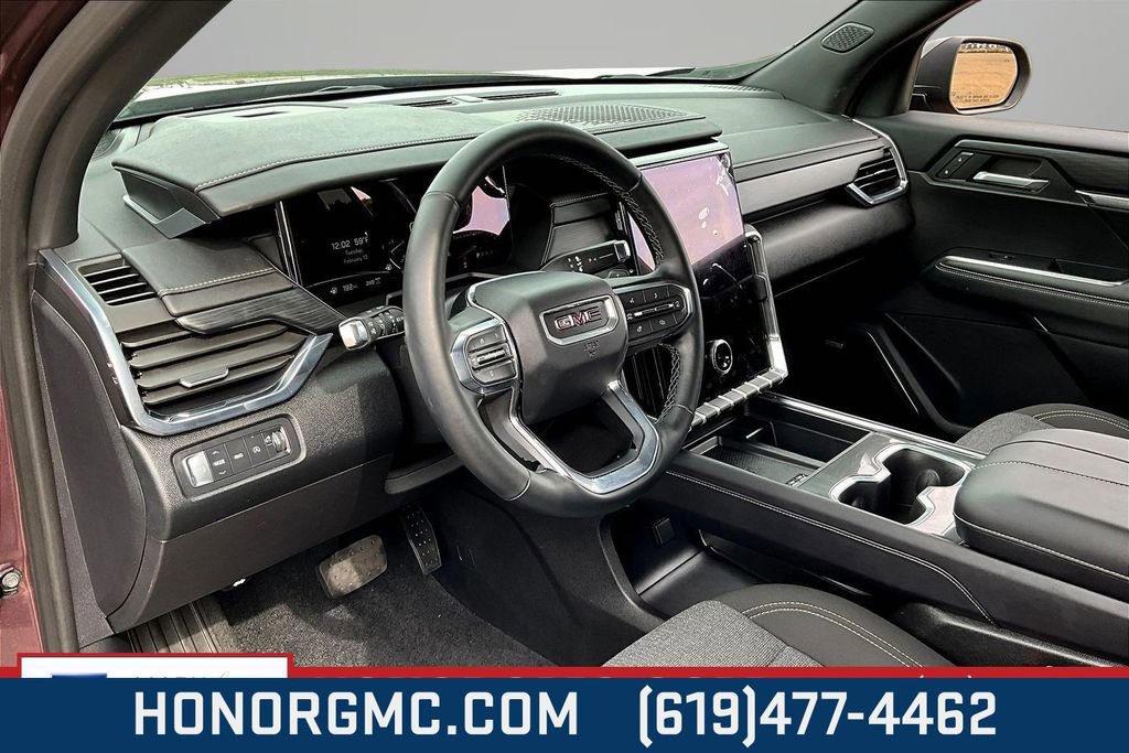 Used 2025 GMC Acadia Elevation image 17